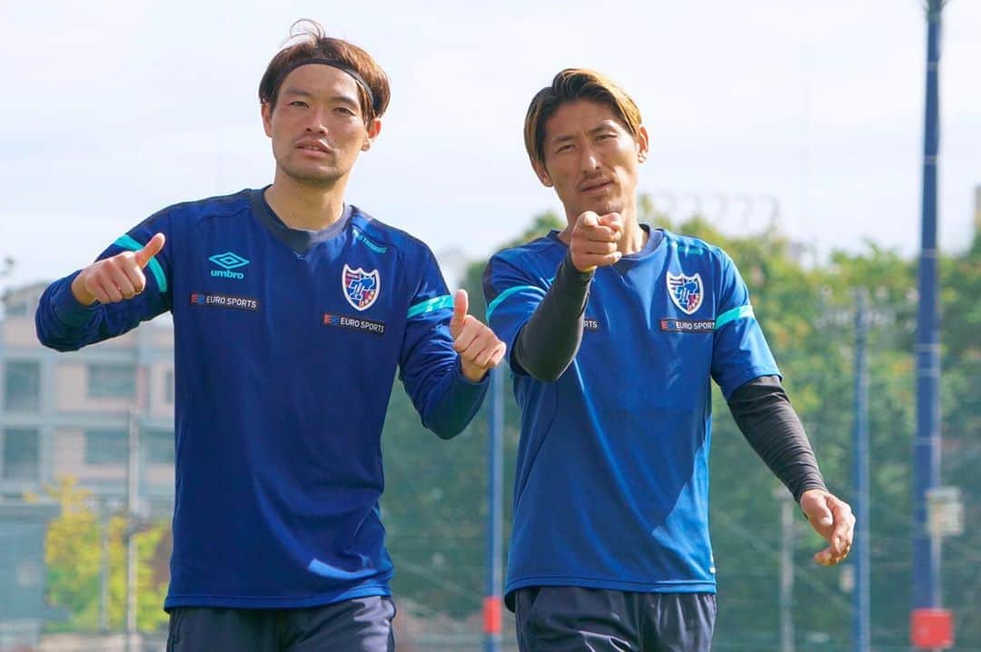 FC東京オフィシャルグッズさんのインスタグラム写真 - (FC東京オフィシャルグッズInstagram)「🔵🔴 全員で札幌戦に向けて💪💪💪🔵🔴 @fctokyoofficial  #FC東京 #fctokyo #tokyo」11月7日 13時18分 - fctokyoofficial