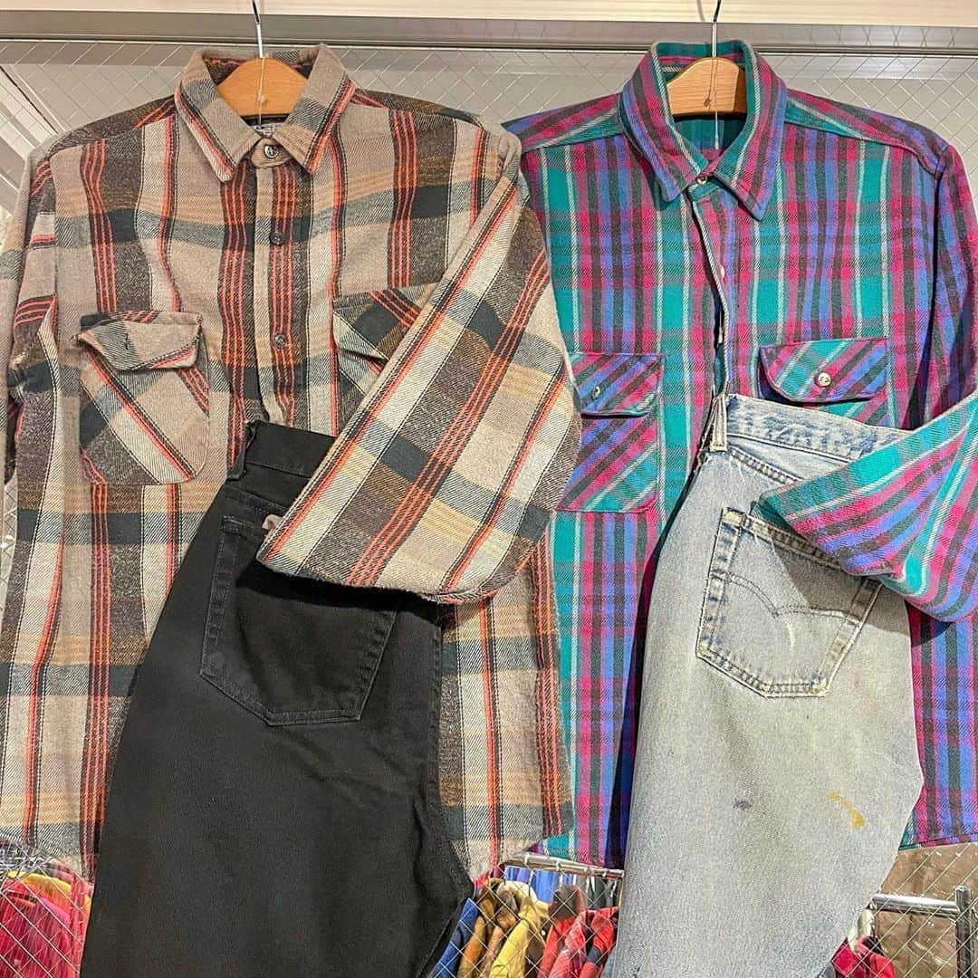 のインスタグラム：「#原宿シカゴ吉祥寺  ヘビーフランネルシャツ ¥1900 (+ tax ) 〜  気兼ねなくガシガシ着ていただけるヘビーな作りのネルシャツ たくさんご用意しております。  #ヘビーネルシャツ#ネルシャツ#フランネルシャツ#アメリカ古着#古着#古着男子#古着女子#古着好きな人と繋がりたい#オシャレ#オシャレさんと繋がりたい#秋物#吉祥寺#吉祥寺古着屋#原宿#下北沢#京都  #instagram#harajukuchicago#chicago#kichijoji#harajuku#shimokitazawa#kyoto#vintage#usedclothing#fashion#cordinate#fashiongram」