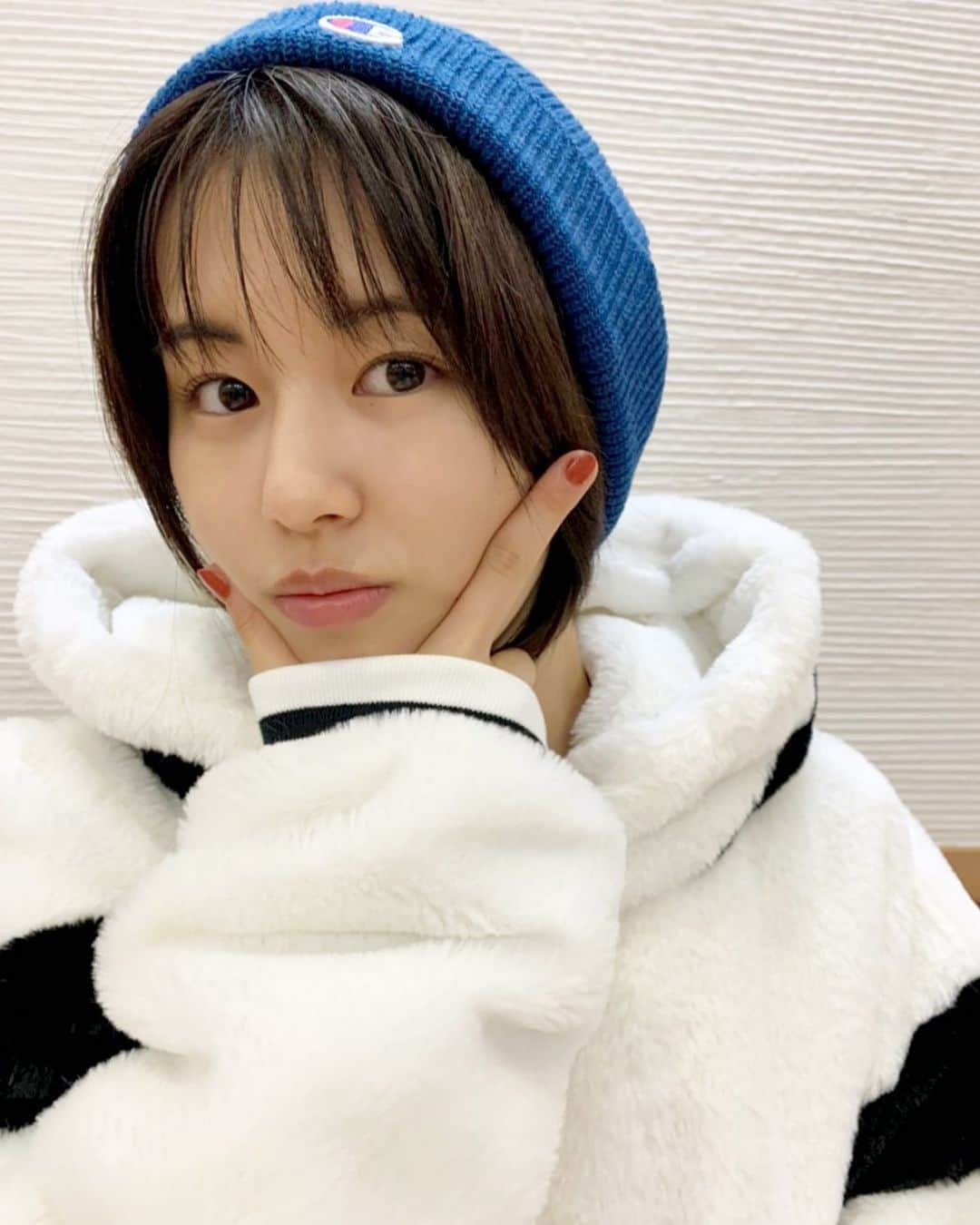 竹内愛紗のインスタグラム：「もうすぐ冬！💙」