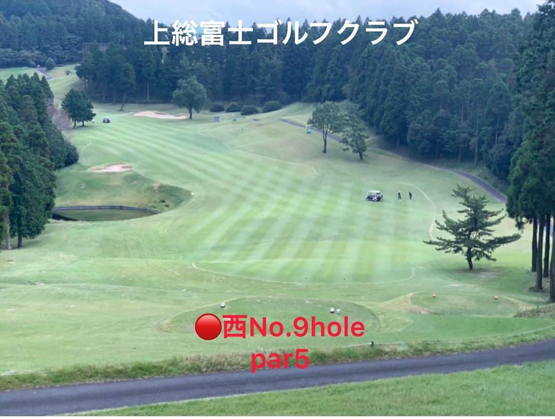 ひかりさんのインスタグラム写真 - (ひかりInstagram)「上総富士ゴルフクラブ⛳️ 🔴西1〜9hole . .  #ゴルフ場#上総富士ゴルフクラブ gtバーディーズ #ゴルフトゥデイバーディーズ #gtバーディーズカップカップ#ゴルフ女子#golftoday #ゴルフ#golf#ゴルフトゥデイ#スポーツ女子#japanesegirl #ゴルフ日和#golfwear #スリクソン#srixon#japan」11月7日 14時19分 - piiiiiii_k