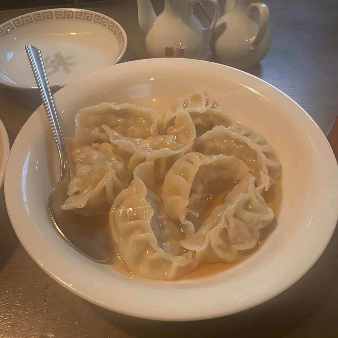 梅村実帆のインスタグラム：「水餃子だいすき🥟🥟今日はoff🤍」