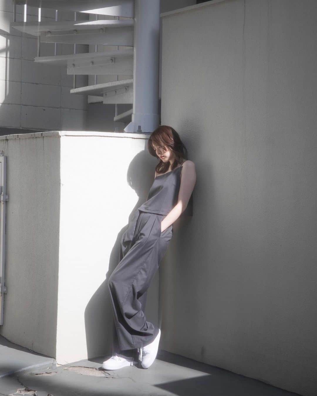 水上京香さんのインスタグラム写真 - (水上京香Instagram)「夏の朝散歩を、 今更ながら、ぽつりぽつり載せてみます🕊 camera 📸 @manami.ph set up 👗 @mougganofficial #水上的私服事情」11月7日 14時35分 - kyokaminakami_official