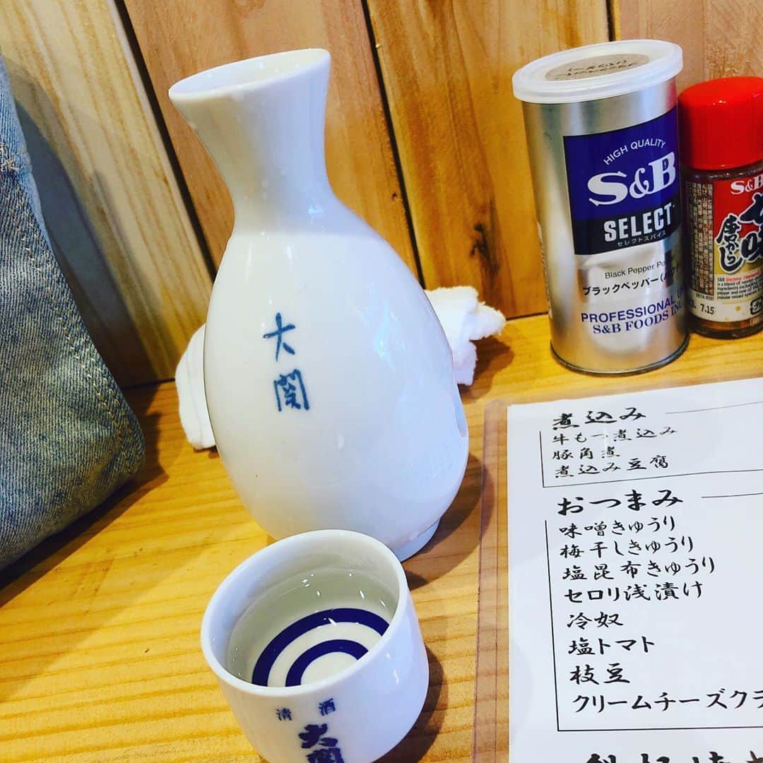 吉原茉依香のインスタグラム：「そういえばこの前上野で昼からお酒を飲んでしまったよ。ギルティ」