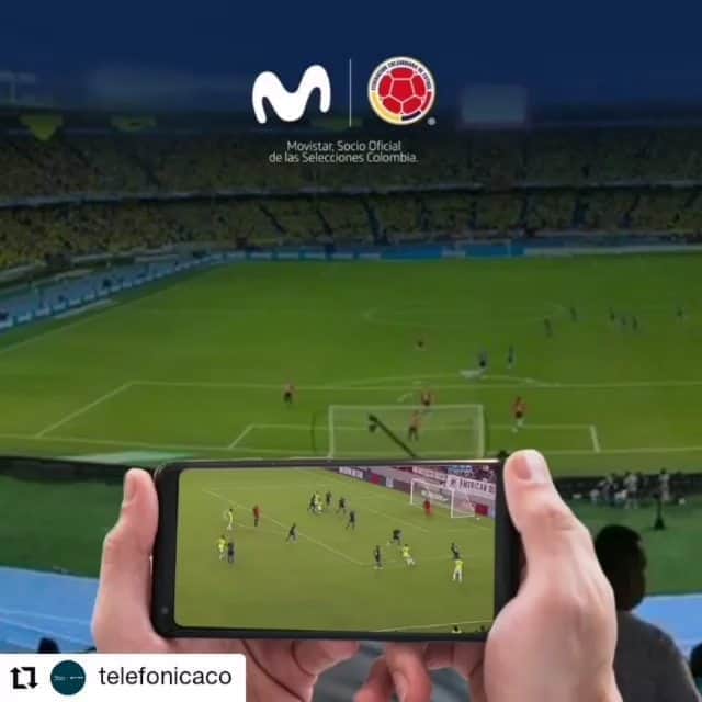 サッカー コロンビア代表チームのインスタグラム：「#Repost @movistarcolombia • • • • • • ¡Cambio! ⚽ ¡Cambio! 📱 Lleva tu celu actual a uno de nuestros Centro de Experiencia y úsalo como parte de pago de tu nuevo smartphone. Conoce más de Movistar ReNuevo en movistar.co」
