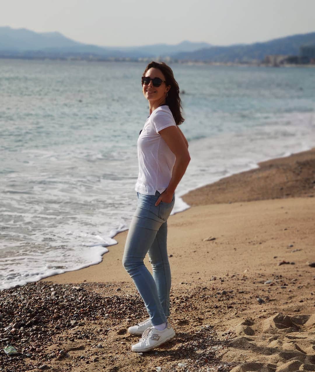 のインスタグラム：「Le week-end en novembre façon Sud de la France ☀️😎🏖 #confinementpart2  How the week-end in november looks like in the South of France ☀️😎🏖  Have a nice one people ! 🤗」