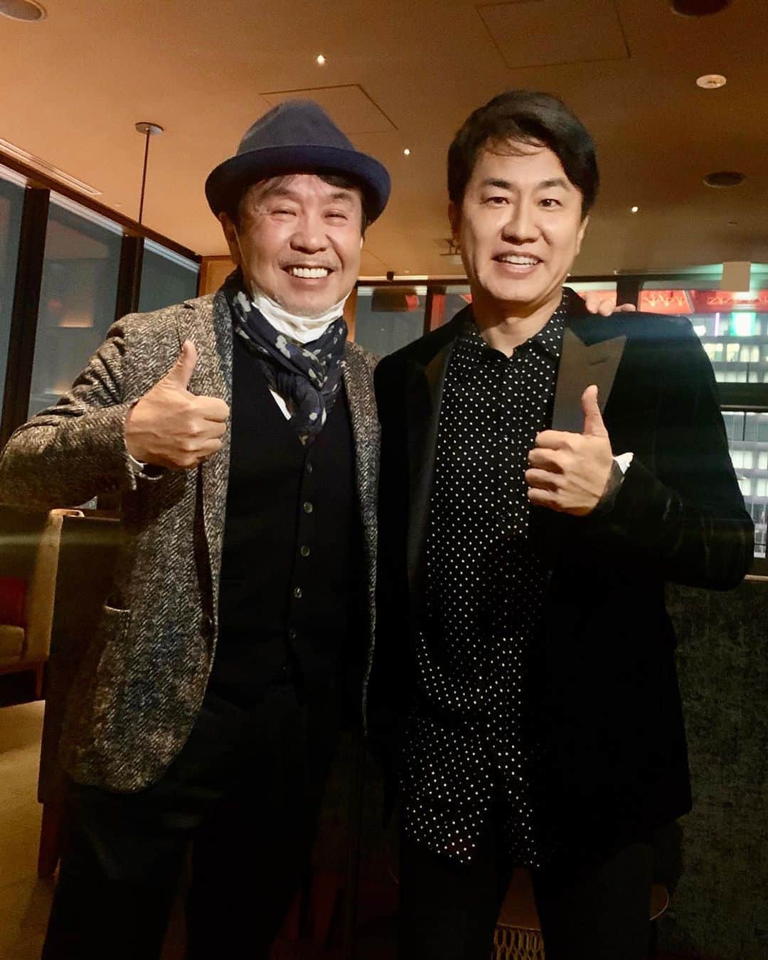 のインスタグラム：「松浦清さんの上場記念&バースデーパーティーへ🥂🥂 親しい友人皆んなで祝いました❣️ 松浦さん、おめでとう〜🎉🎉🎉  #松浦清 #マザーズ上場 #ハッピーバースデー #ce_la_vi」