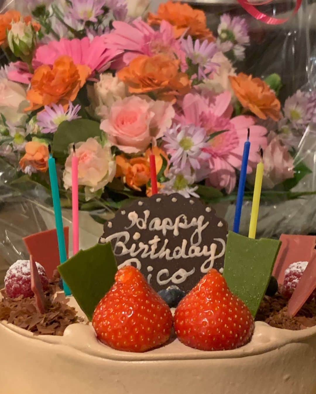福山理子さんのインスタグラム写真 - (福山理子Instagram)「happy birthday to me🍰  #お誕生日ありがと #お誕生日ケーキ #浅草ケーキ #happybirthday #お誕生日たていいね #バイクガレージ」11月7日 17時32分 - rikofukuyama