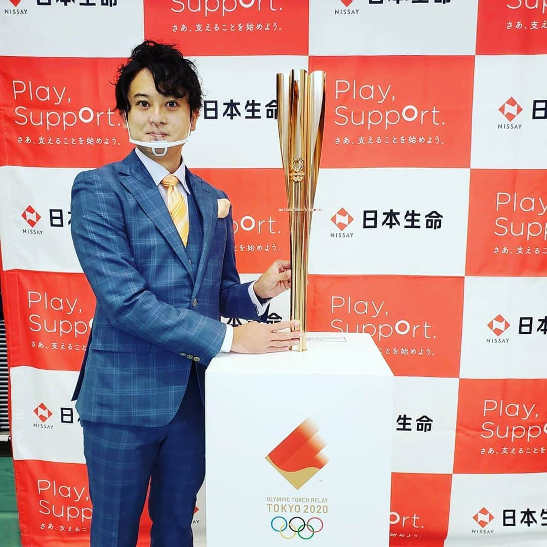 飯田嘉太さんのインスタグラム写真 - (飯田嘉太Instagram)「🔥 東京オリンピック2020の聖火が石川県に✨ ・ ・ これから④日間、県内⑦か所に展示され 全国⑭道府県を巡ります☺ ・ ・ 今日は歓迎セレモニー🎊 松本薫さんが聖火のランタンを持って入場しました👏 ・ ・ 延期になったオリンピックですが 少しずつ近付いているんだなと嬉しくなりました😌 ・ ・ 県内の詳しい展示日程はコチラ  https://ishikawa2020-relay.jp/o/news_detail.html  #東京オリンピック2020 #東京オリンピック #Olympic #聖火 #セレモニー #ceremony #柔道 #金メダリスト #松本薫 さん #トランポリン #森ひかる 選手 #石川県 #トーチ #石川テレビ #飯田嘉太」11月7日 17時33分 - kabuto_iida