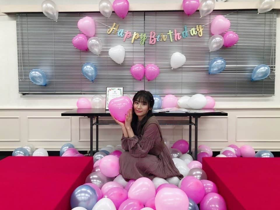 内木志さんのインスタグラム写真 - (内木志Instagram)「東京での生誕イベントもありがとうございました💗 お祝いして頂けて嬉しかったです🥳 次はカレンダーブックのイベント❣️楽しみ😊 #内木志生誕祭」11月7日 18時04分 - cocoro_naiki