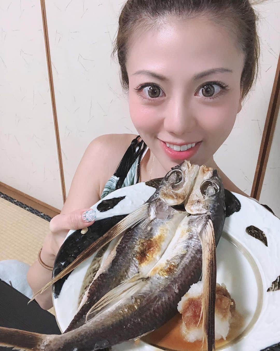 myumyuさんのインスタグラム写真 - (myumyuInstagram)「屋久島名物！  #トビウオ 🐟 #Flyingfish  美味しかった〜❣️  #名産#名産品#屋久島名物#世界遺産#屋久島#屋久島旅行#旅#旅行好き#自然が好き#グルメ#yakushima#localfood#nature#tree#mountain#naturelovers#travel#travellover」11月7日 18時12分 - myumyu_travel_bikini