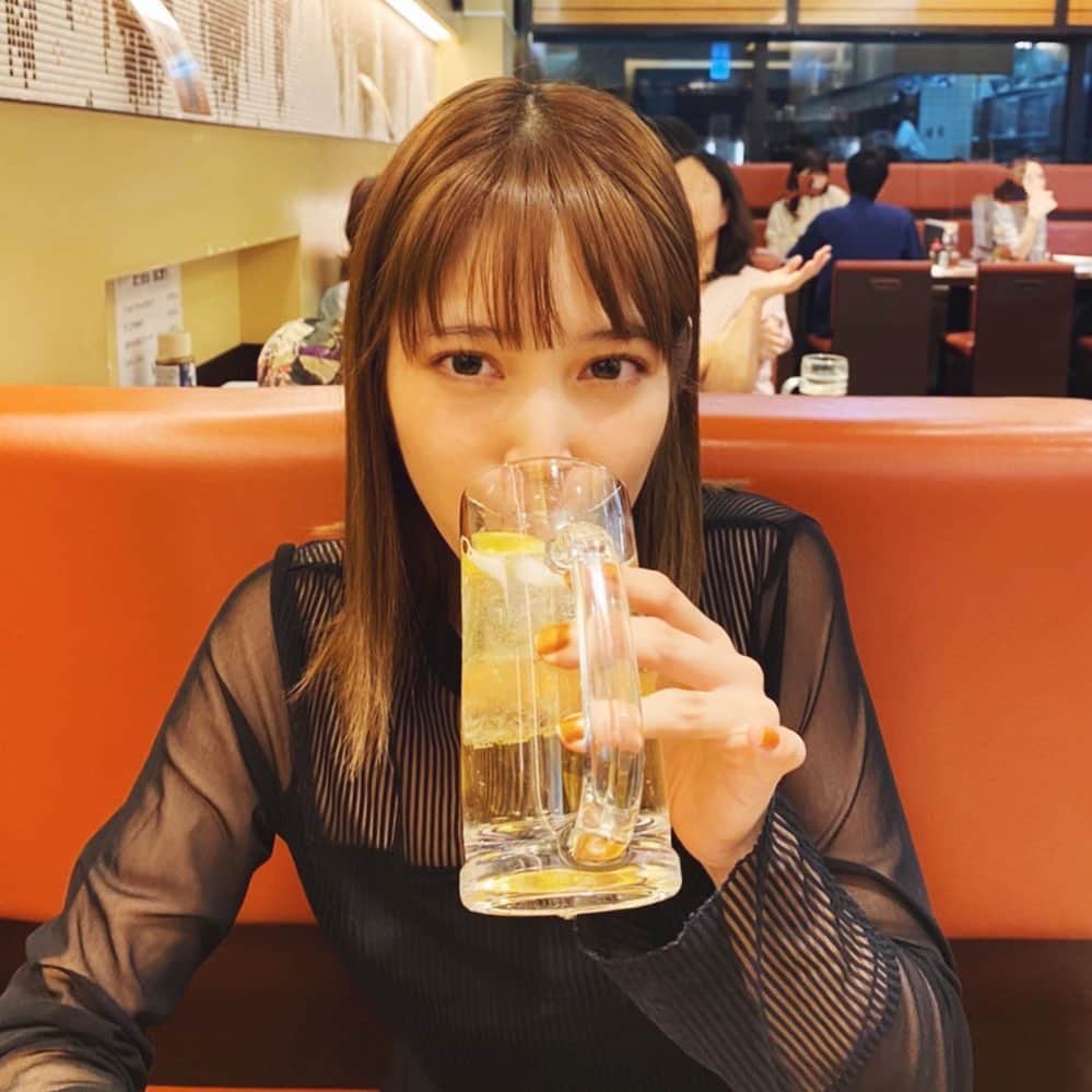 中村泉貴のインスタグラム：「お好み焼とハイボール🏆✨ ﻿ きじ、美味しかった〜！﻿粉もんだいすきです﻿ ﻿ ﻿  ﻿ #ハイボール #お好み焼き #品川グルメ」