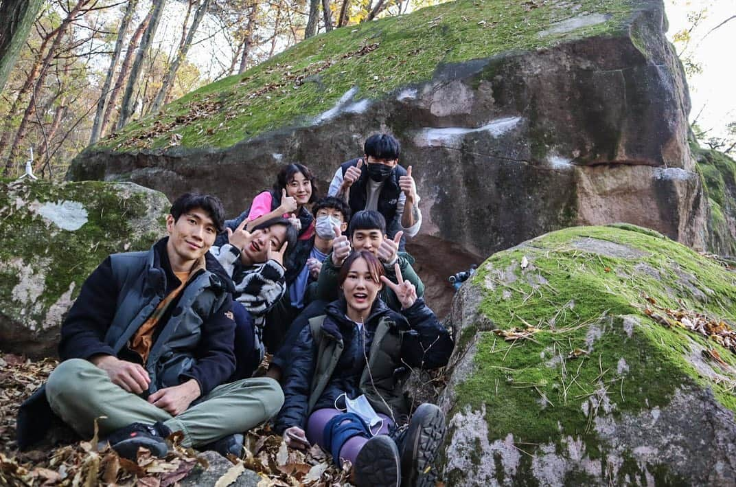 サ・ソルさんのインスタグラム写真 - (サ・ソルInstagram)「🍁실력이 부족해서 할수있는 문제가 많진 않았지만 즐거운 무등산여행 올만에 좋은 공기마시면서 힐링 무릎 회복도 많이 했으니 이제 열운모드 해야겠땅 담에 다시 와서 기어 끝내야지! 🍂」11月7日 18時20分 - sasol_climber