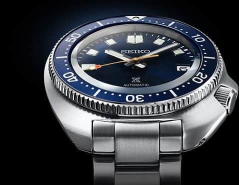 NAKANIWA WISPさんのインスタグラム写真 - (NAKANIWA WISPInstagram)「Seiko Diver's Watch 55th Anniversary Limited Edition PROSPEX SBDC123 価格150,000円+TAX 数量限定 5,500本 キャリバーNo：6R35 駆動方式：メカニカル自動巻（手巻つき） 駆動期間：最大巻上時約70時間持続 防水：200m潜水用防水 耐磁：あり ケースサイズ厚さ13.2㎜・横42.7㎜・縦46.6㎜ 重さ：80.0 g 腕周り長さ（最長）200㎜  Design 現代の技術で蘇る往年のデザイン オリジナルモデルがもつ流麗なフォルムのケースを継承しつつオールラウンドな42.7mmの程よいケース径にアレンジしたことで、偉大な冒険者のスピリットを現代のライフスタイルの中でも感じることのできるモデルに仕上げました。素材本来の美しさや繊細な表面仕上げを長く保てる独自の表面加工技術「ダイヤシールド」も魅力の１つです。  Spec up 最新技術によるスペックアップ 防水機能や素材の進化だけでなく、時計の心臓部であるムーブメントにも最新技術を取り入れました。 オリジナル同様、ぜんまいを動力源として針を動かす、腕時計の原点である駆動機構を採用。 約70時間のロングパワーリザーブを実現した自動巻ムーブメント6R35を搭載し、高い実用性を確保しました。 金曜日の夜にぜんまいを最大まで巻き上げておけば、月曜日の朝にも時計は時刻を刻み続けています。  ■商品に関してのお問合せは、メール及びInstagramメッセージで受付中  WISP Nouvelle espece 心斎橋仲庭時計店 〒542-0081 大阪府大阪市中央区南船場４丁目１０−３ NAGAHORI BLDG 1F TEL06-6251-7573／mail：info@nakaniwa.co.jp  #植村直己 #naomiuemuramodel #uemuramodel #SBDC123 #diving #Divers #trekking #セイコー #SEIKO #プロスペックス # #Prospex #ダイビング #トレッキング #心斎橋仲庭時計店 #腕時計 #メカニカル #機械時計 #南船場 #腕時計メンズ #腕時計 #セイコー腕時計 #SEIKOWATCH #wisp」11月7日 18時23分 - nakaniwawatch