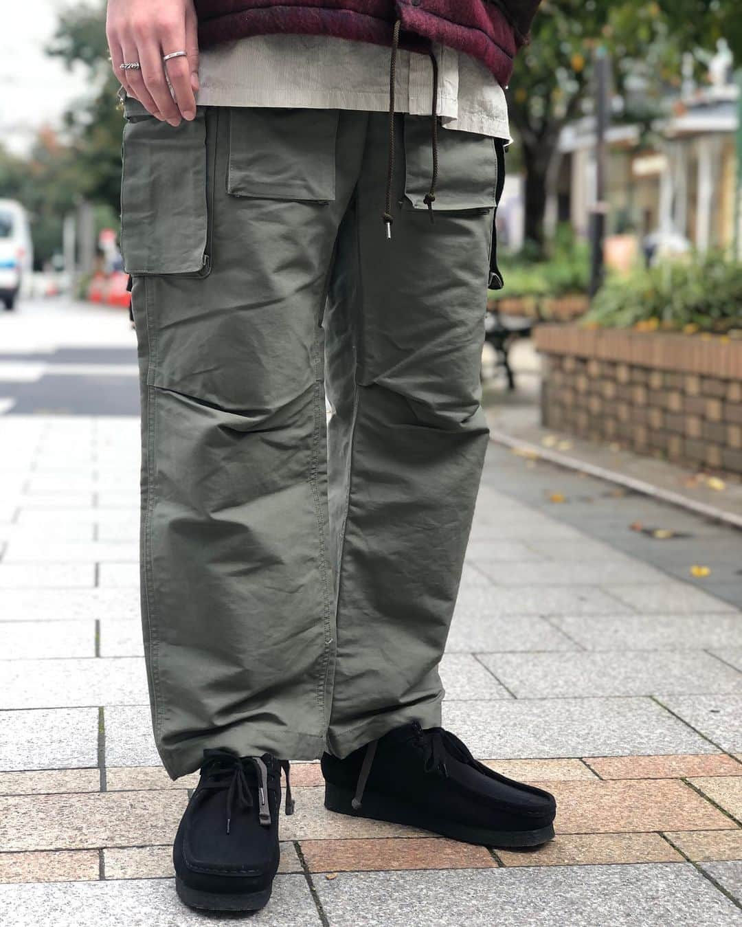 green label relaxing 自由が丘店さんのインスタグラム写真 - (green label relaxing 自由が丘店Instagram)「【MEN'S】 . . engineered garments doublecloth fa pants 3214-499-3122 ¥42,000+ tax . CLARKS wallabee 3131-499-0423 ¥23,000+ tax . . ▫️営業時間 11時〜19時 . ☎︎03-5731-8531 .  #unitedarrows  #ユナイテッドアローズ #greenlabelrelaxing  #グリーンレーベルリラクシング #jiyugaoka #自由が丘  #south2west8  #engineeredgarments #kaptain sunshine #KAPTAIN SUNSHINE #clarks  #glr_jiyugaoka_snap #glrsnap #glrsnap_mens」11月7日 18時45分 - glr_jiyugaoka