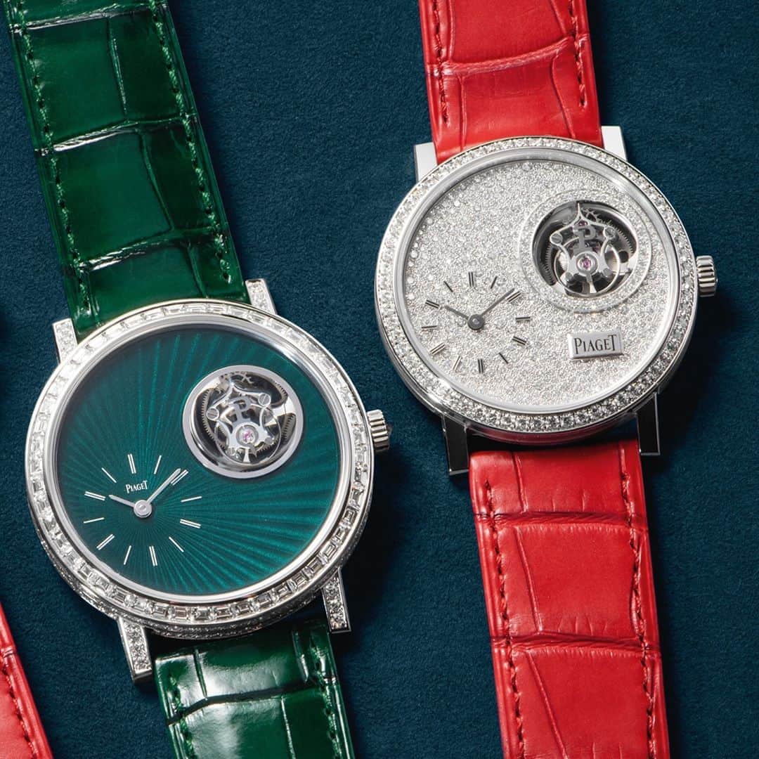 ピアジェさんのインスタグラム写真 - (ピアジェInstagram)「A 𝒓𝒆𝒇𝒊𝒏𝒆𝒅 red, a 𝒔𝒍𝒆𝒆𝒌 green, be the 𝒄𝒐-𝒄𝒓𝒆𝒂𝒕𝒐𝒓 of your #PiagetAltiplano Tourbillon watch with our Infinitely Personal concept. Your time to 𝒆𝒙𝒑𝒓𝒆𝒔𝒔 your style with millions of variations, for a watch 𝒖𝒏𝒊𝒒𝒖𝒆 to you. - #Piaget #PiagetWatches #WatchOfTheDay #Watchmaking」11月7日 19時00分 - piaget
