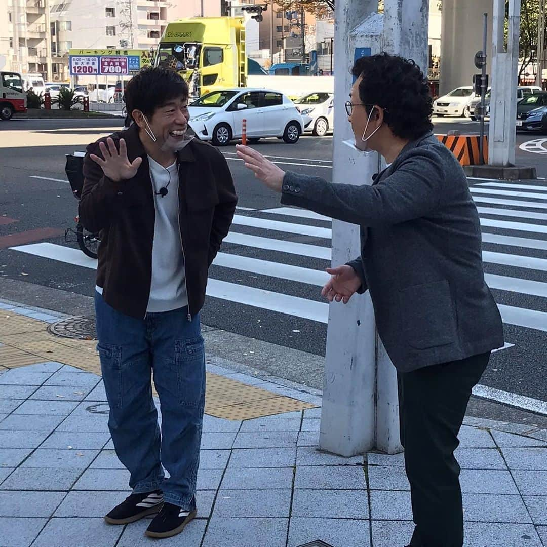 神奈月のインスタグラム：「原口くんとの仕事が続くね〜笑 名古屋で焼肉屋さんのロケ🥩🥓 今回も楽しかった〜🤣 東海テレビ『スイッチ』で11/23に放送❗️  #神奈月 #原口あきまさ さん #東海テレビ #スイッチ #モノマネごちバトル #肉の夜市 #牛べぇ #名古屋焼肉きらく #食レポ #ものまね」