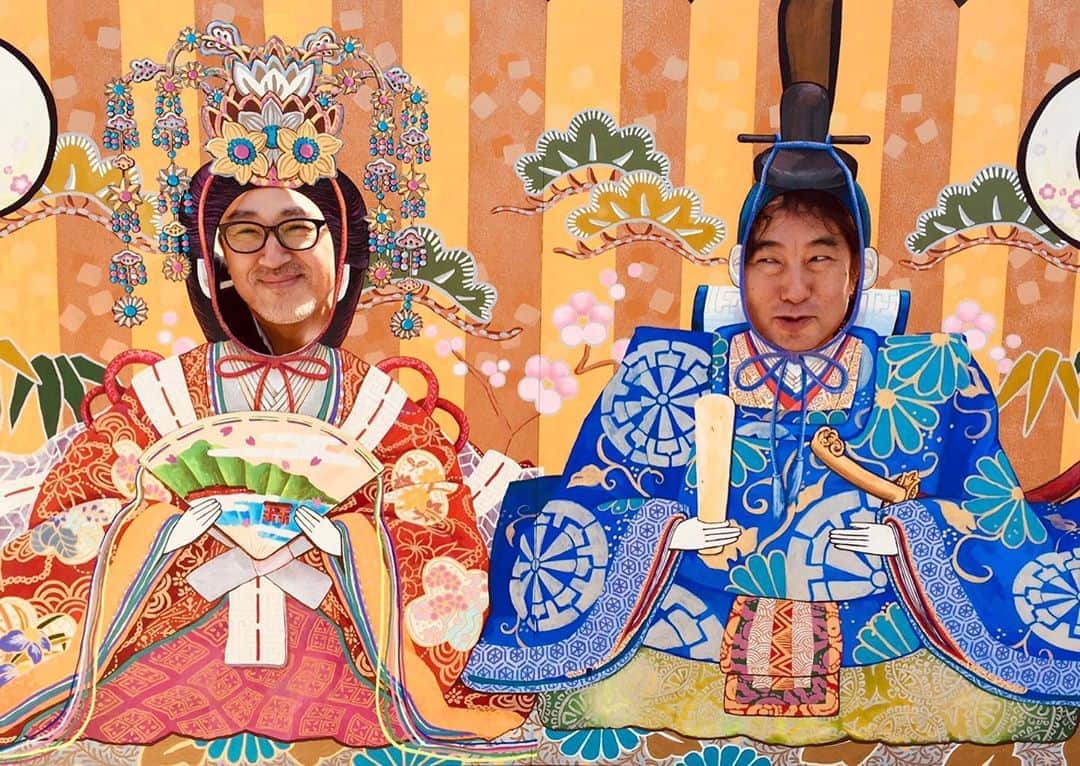 増崎孝司のインスタグラム：「明日11/8 10:00予約開始、《30名様限定》special-dinner-show2020-〜マスやんとフジイちゃん〜/12月7日 http://grapefruit-moon.com/2020/12/07/ アー写はこんなだけど、マジメにやります。是非チケット取ってください」