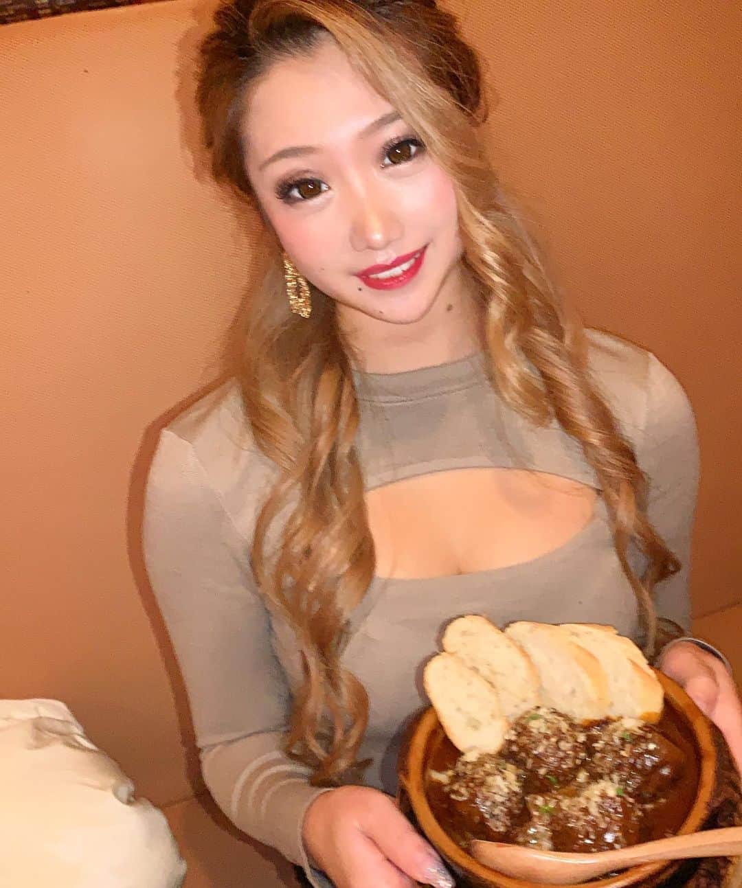 RIIAのグルメインスタ