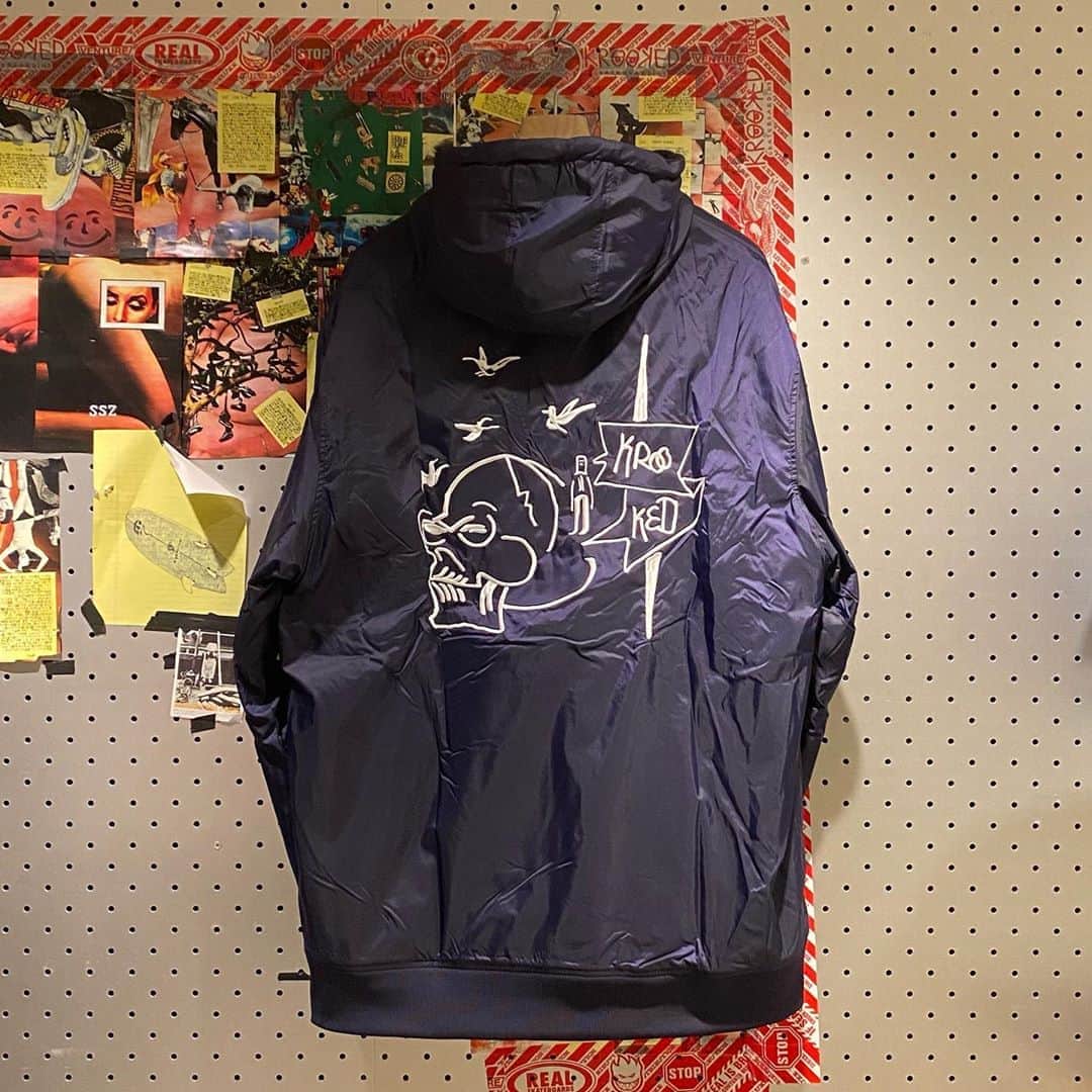 BEAMS JAPANさんのインスタグラム写真 - (BEAMS JAPANInstagram)「＜KROOKED SKATEBOARDS＞ Mens Death Jacket ¥14,000+TAX Item No.11-18-6082 BEAMS JAPAN 2F ☎︎03-5368-7317 @beams_japan #krooked  #beams #beamssurfandsk8 #beamsjapan #beamsjapan2nd Instagram for New Arrivals Blog for Recommended Items」11月7日 20時10分 - beams_japan