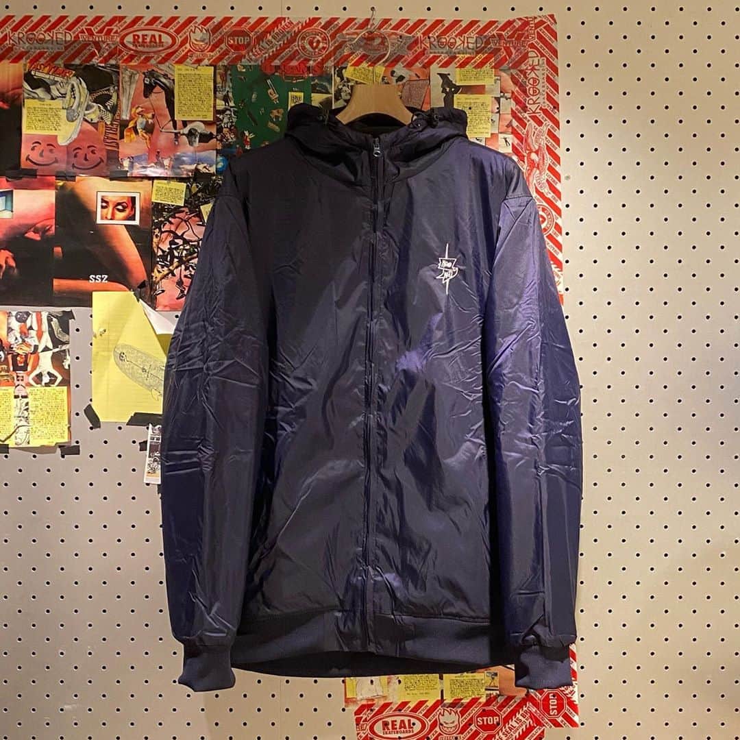 のインスタグラム：「＜KROOKED SKATEBOARDS＞ Mens Death Jacket ¥14,000+TAX Item No.11-18-6082 BEAMS JAPAN 2F ☎︎03-5368-7317 @beams_japan #krooked  #beams #beamssurfandsk8 #beamsjapan #beamsjapan2nd Instagram for New Arrivals Blog for Recommended Items」