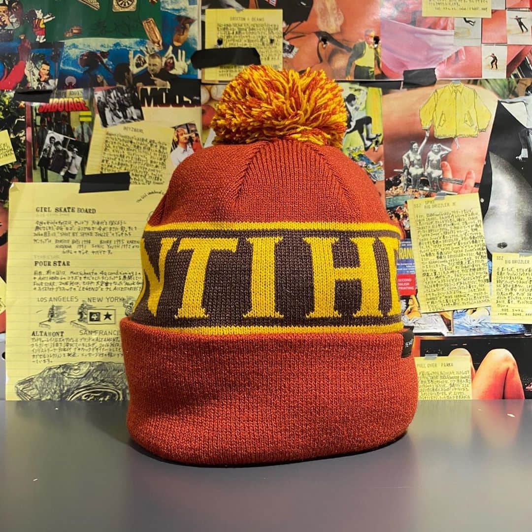 のインスタグラム：「＜ANTIHERO SKATEBOARDS＞ Mens BLACK HERO POM BEANIE ¥4,000+TAX Item No.11-41-5590 BEAMS JAPAN 2F ☎︎03-5368-7317 @beams_japan #antiheroskateboards  #beams #beamssurfandsk8 #beamsjapan #beamsjapan2nd Instagram for New Arrivals Blog for Recommended Items」