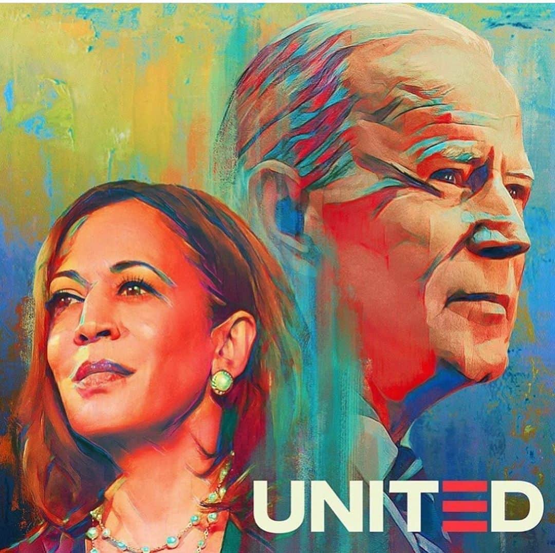 エマニュエル・シュリーキーのインスタグラム：「And so it is🙏🏽🙏🏽🙏🏽🙏🏽 We are once again the UNITED States of America!!!!!! Or at least on the path to being United again- Congratulations @joebiden @kamalaharris SUCH a happy day!!」