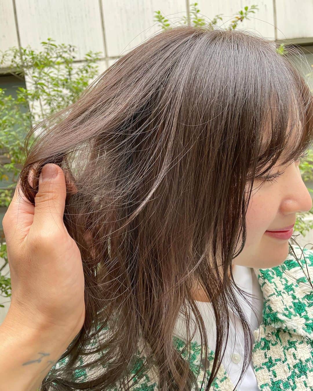 神谷由香さんのインスタグラム写真 - (神谷由香Instagram)「ヘアメンテナンス﻿ in #quown （@quown_hair ） 友達やメイクさんにも褒められる﻿ うるさら透明感カラー♩﻿ ﻿ 色落ちも楽しみだなぁ…﻿ 抜けてくる色味も綺麗なの❤︎﻿ ﻿ 徹さん（@aula_diva ）﻿ いつも可愛くありがとうございます✧﻿ ﻿ ﻿」11月7日 20時27分 - kamiya_yuka_