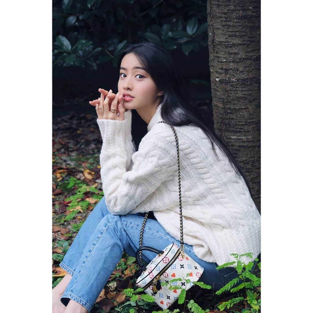 kokiさんのインスタグラム写真 - (kokiInstagram)「紅葉が楽しめる季節ですね💓🍂☺️   Lovely autumn weather 🍂🍁   Bag from @louisvuitton  Photo by sis ❤️」11月7日 20時37分 - koki