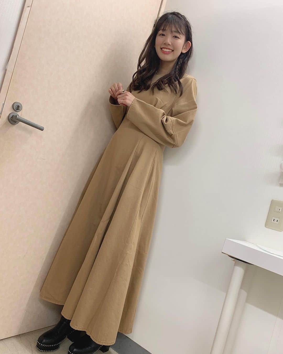 里菜さんのインスタグラム写真 - (里菜Instagram)「私服☺︎」11月7日 20時44分 - rina_crownpop