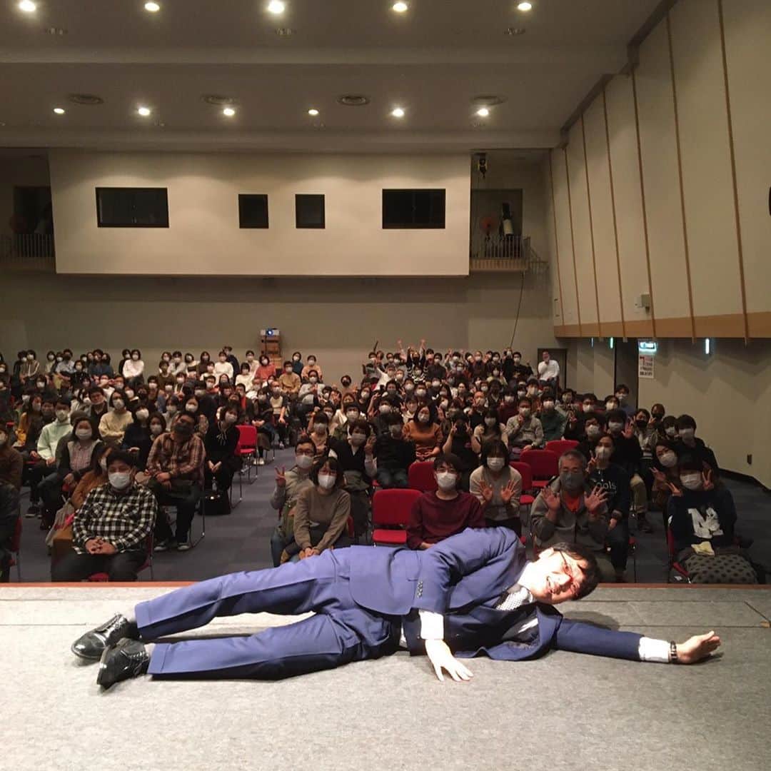 山里亮太さんのインスタグラム写真 - (山里亮太Instagram)「山里亮太の140名古屋2回目終了！ やっぱり楽しい！ はぁ、皆さま、本当にありがとうございます！ また来年もよろしくお願いします！ #山里亮太の140名古屋 #山里亮太の140」11月7日 20時40分 - ryotayamasato
