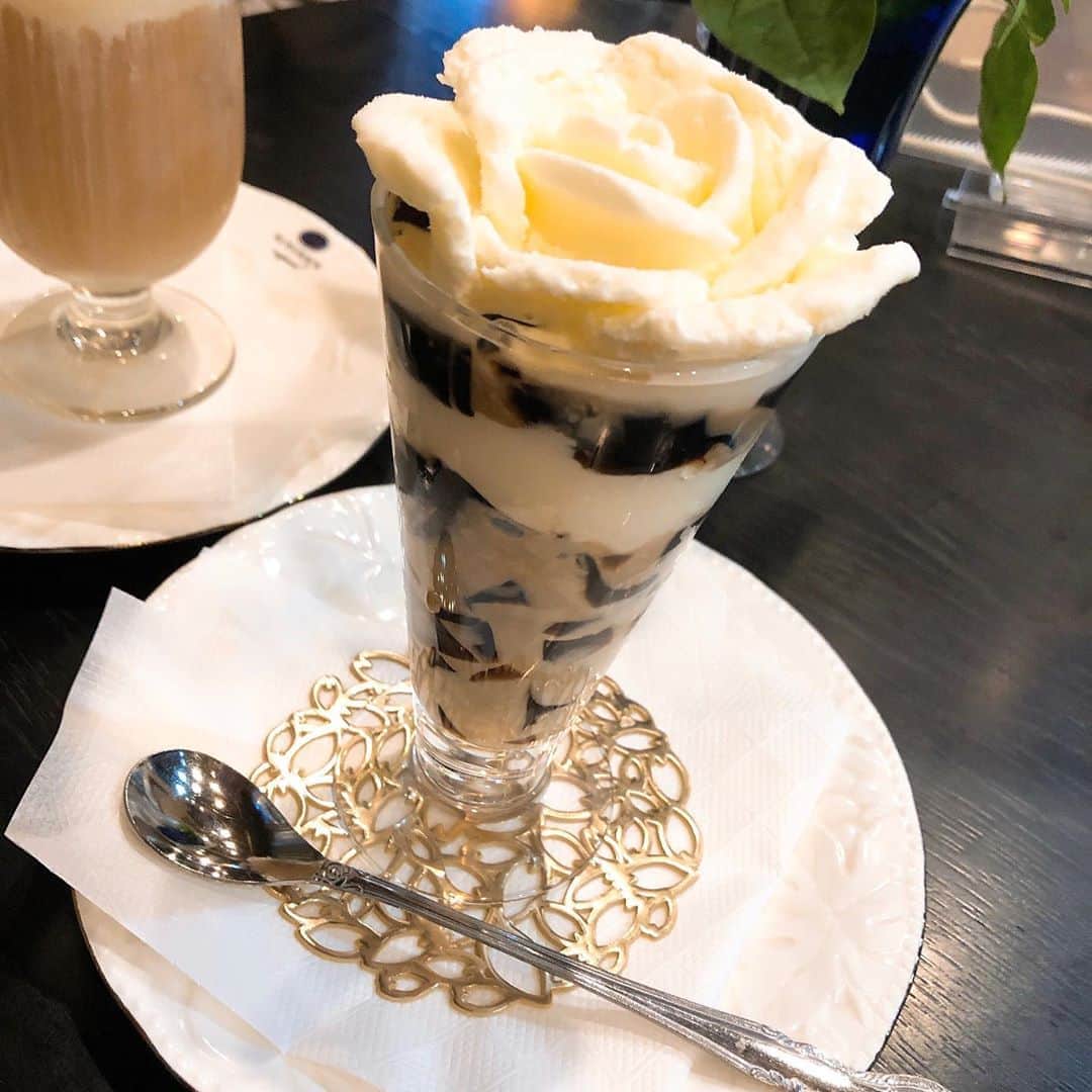 momoのグルメインスタ