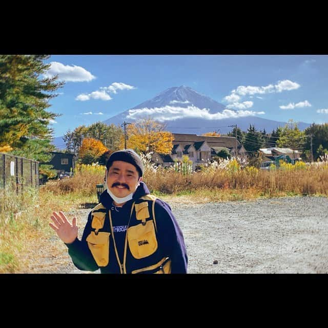 マントル一平さんのインスタグラム写真 - (マントル一平Instagram)「FUJISAN  #富士山 #ふじさん #mtfuji #キャンプ #アウトドア  #outdoor  #camp」11月7日 21時02分 - mippei_