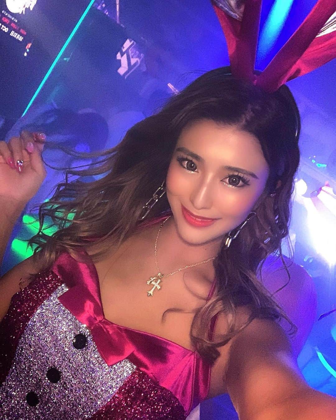鈴木まりなさんのインスタグラム写真 - (鈴木まりなInstagram)「2020.10.31 Halloween Infinity Fukuoka🎃🦇    コロナ自粛から半年ぶりのDJ🎧 最高に楽しかった💜💜💜 そして福岡の皆様ありがとうございました🙏   三日間大満喫🌈🌈 福岡が大好きになりました👏💕     #infinityfukuoka」11月7日 21時18分 - marina_suzuki_official