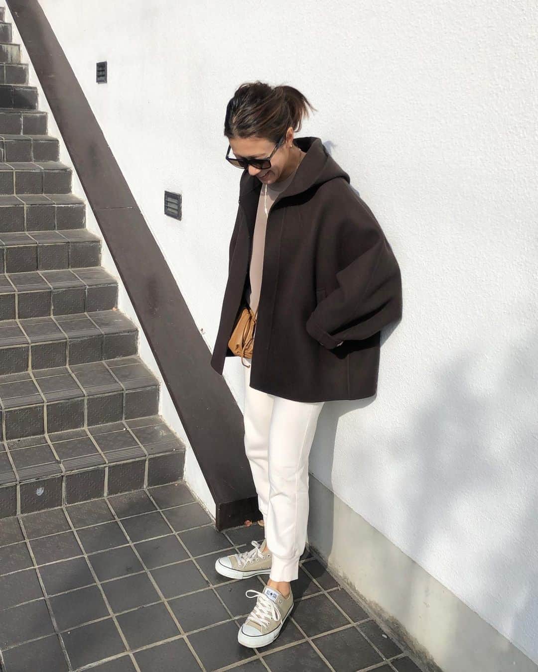 yukoさんのインスタグラム写真 - (yukoInstagram)「2020.11.7  朝は寒かったのでコート初おろし やっぱりシルエットが可愛すぎる🥺❤️  coat #stunninglure  tops #damefrank pants #gu shoes #convers bag #bottegaveneta」11月7日 21時43分 - sa_youu