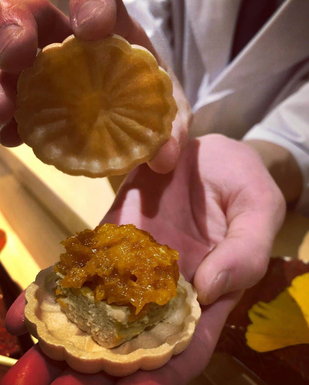 加織さんのインスタグラム写真 - (加織Instagram)「和食でいっちばーんすきな『しのはら』で過ごす時間はやはり幸せすぎて終始ニヤけてるので、帰りは笑ジワが深くなってます😂🤍  思い出してもおいしい。 八寸の芸術さ半端ない🥺 あー次はいつ行けるのかな…」11月7日 22時11分 - kaori_0723