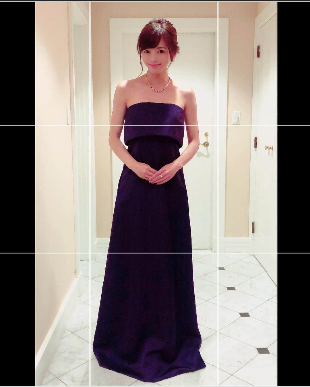 釈由美子さんのインスタグラム写真 - (釈由美子Instagram)「夜は横浜インターコンチネンタルホテルさんで行われた、 JCI世界会議のサンクスパーティーにも出席させて頂きました🥂  ドレス ESCADA  ジュエリー 石竹花いちか  記念すべき2020JCI世界会議　横浜大会のお祝いの席なので 久しぶりにドレスアップして デコルテ出してみました✨   ( 〃▽〃)   普段、16キロの息子と格闘している母ちゃんの 抱っこ筋が恥ずかしいです。笑  (￣ー￣)  #釈由美子 #ESCADA #石竹花 #JCI世界会議 #横浜大会サンクスパーティー #横浜インターコンチネンタルホテル  #ドレスアップ @escadaofficial @ichika_jewelry」11月7日 22時05分 - yumikoshaku