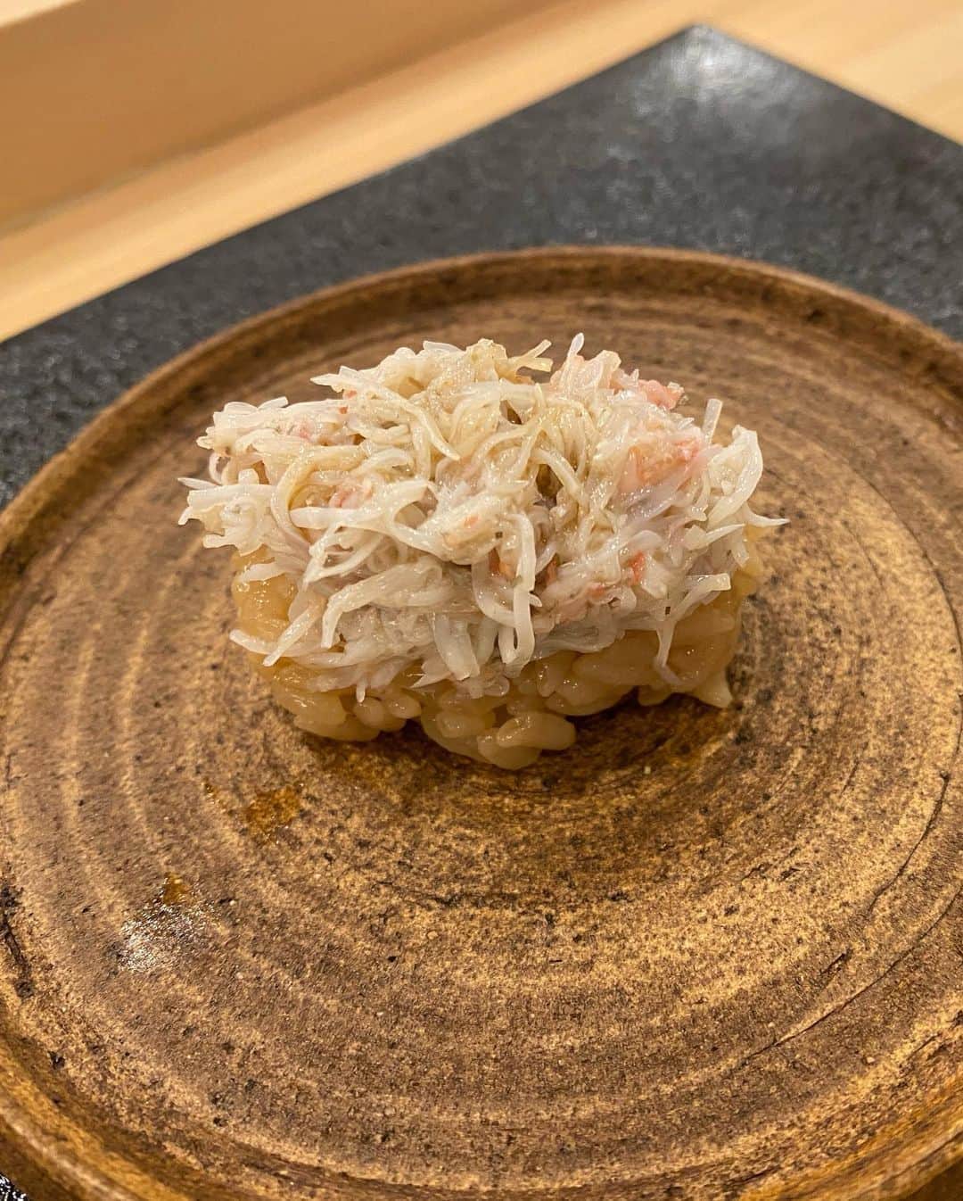 越野矢素子さんのインスタグラム写真 - (越野矢素子Instagram)「家族でお鮨『夷川鮨すずか』 新鮮な無農薬野菜の花束をお祝いに頂きました✨ ありがとうございます❤️  #江戸前寿司 #鮨#夷川鮨すずか」11月7日 22時09分 - loversyaso