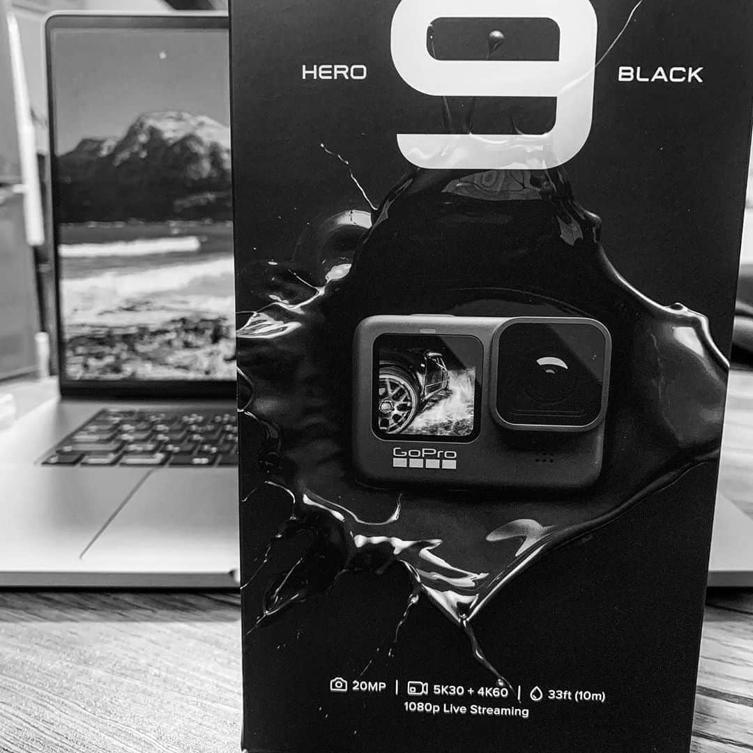 山川就史のインスタグラム：「Gopro9   #ig_japan #japanlife #tokyolife #instajapan #jj #picoftheday #tbt #love #japan #tokyo #swag #instagood  #tflers #beautiful #funjaran #gopro9 #motorcycle #goprojp」
