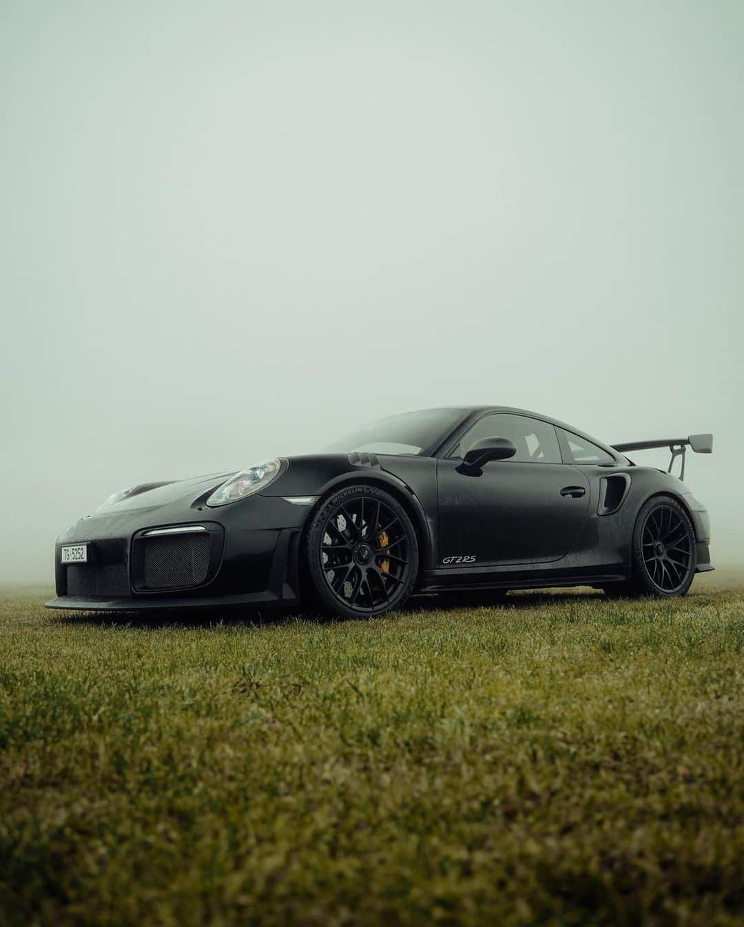 CARLiFESTYLEさんのインスタグラム写真 - (CARLiFESTYLEInstagram)「Stealthy GT2 RS. Photo by @blekoshots」11月7日 23時08分 - carlifestyle