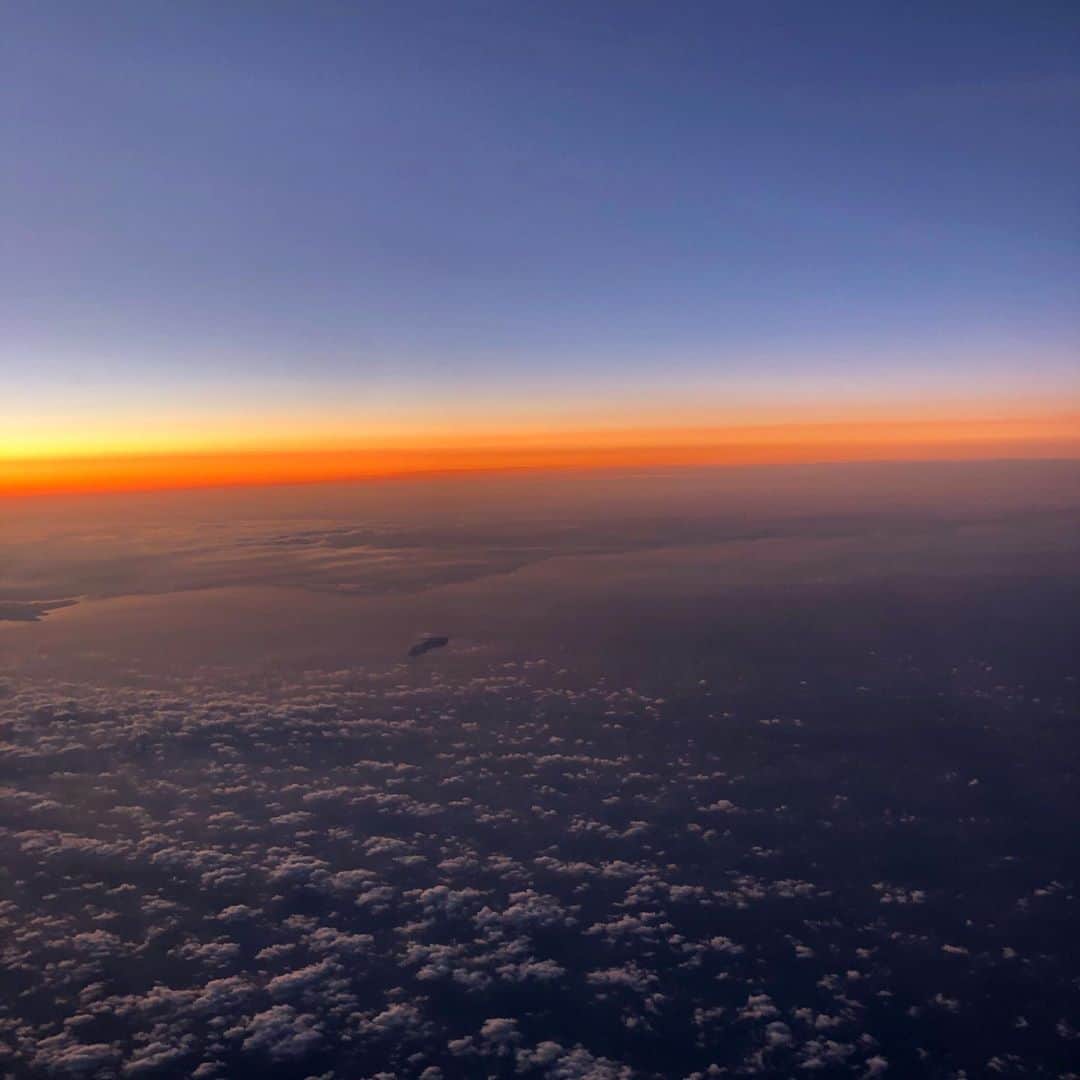 アナベル・ウォーリスのインスタグラム：「See you later L.A. 🌍」