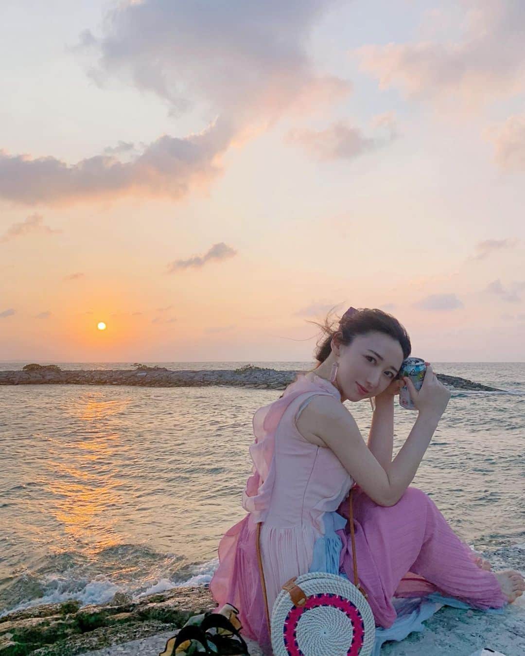 のインスタグラム：「旅に出たい」