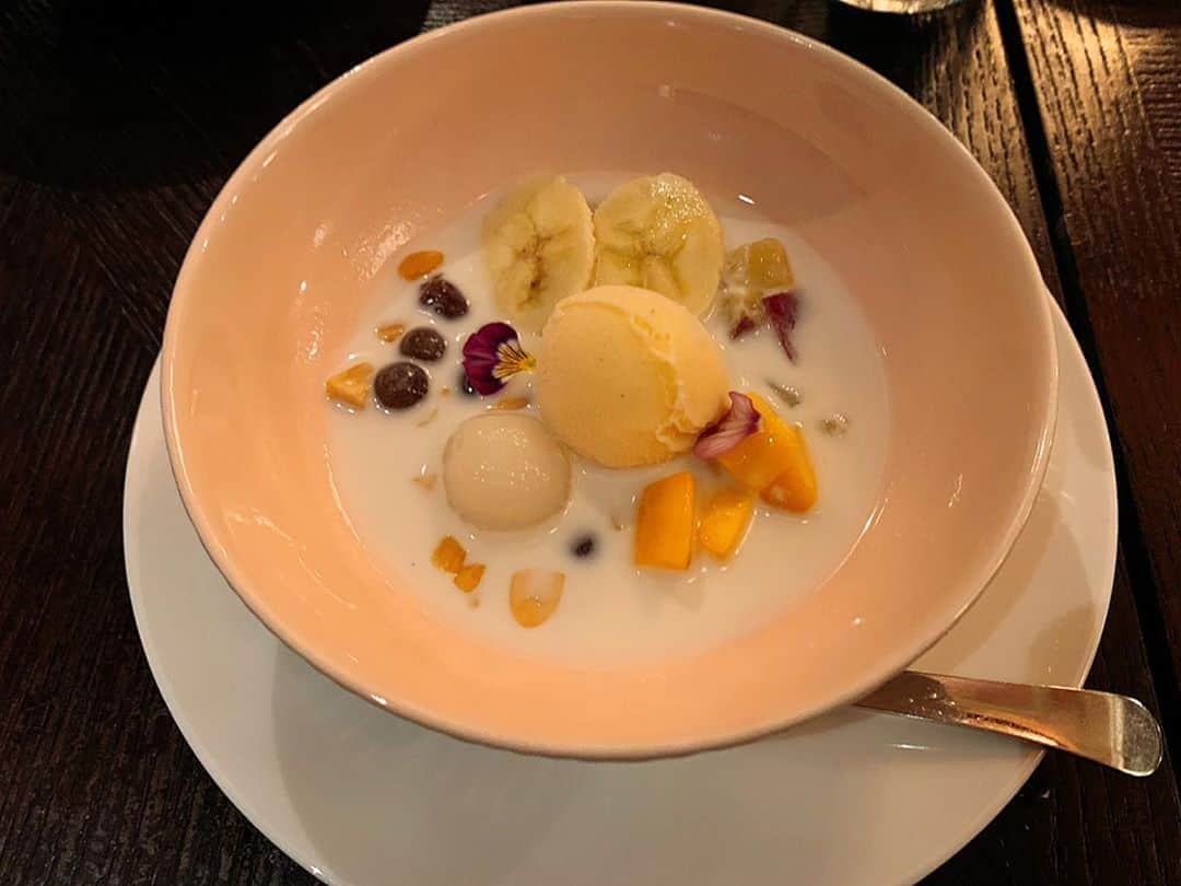 佐井祐里奈のグルメインスタ