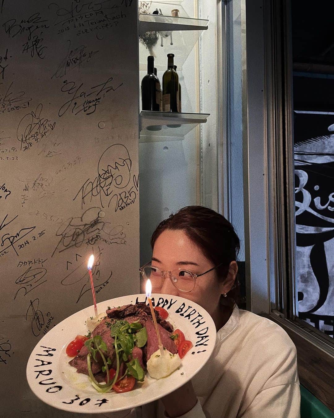 中村真里のグルメインスタ