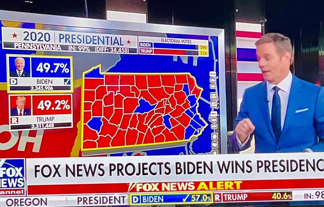 アダム・シャンクマンのインスタグラム：「I don’t watch this network much but I decided to because I want to be a part of, not separate from these UNITED States. LET THE HEALING BEGIN. And GOD BLESS THESE UNITED STATES.」
