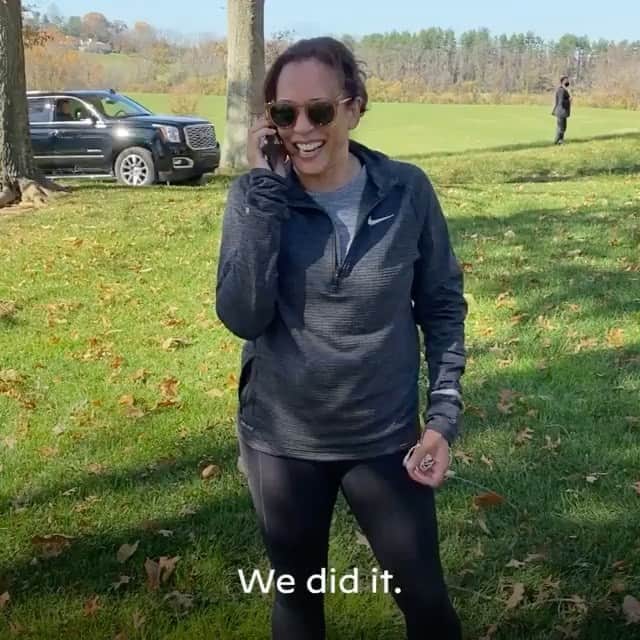 キャサリン・メーニッヒのインスタグラム：「Madam Vice President 🙌🏻💥」
