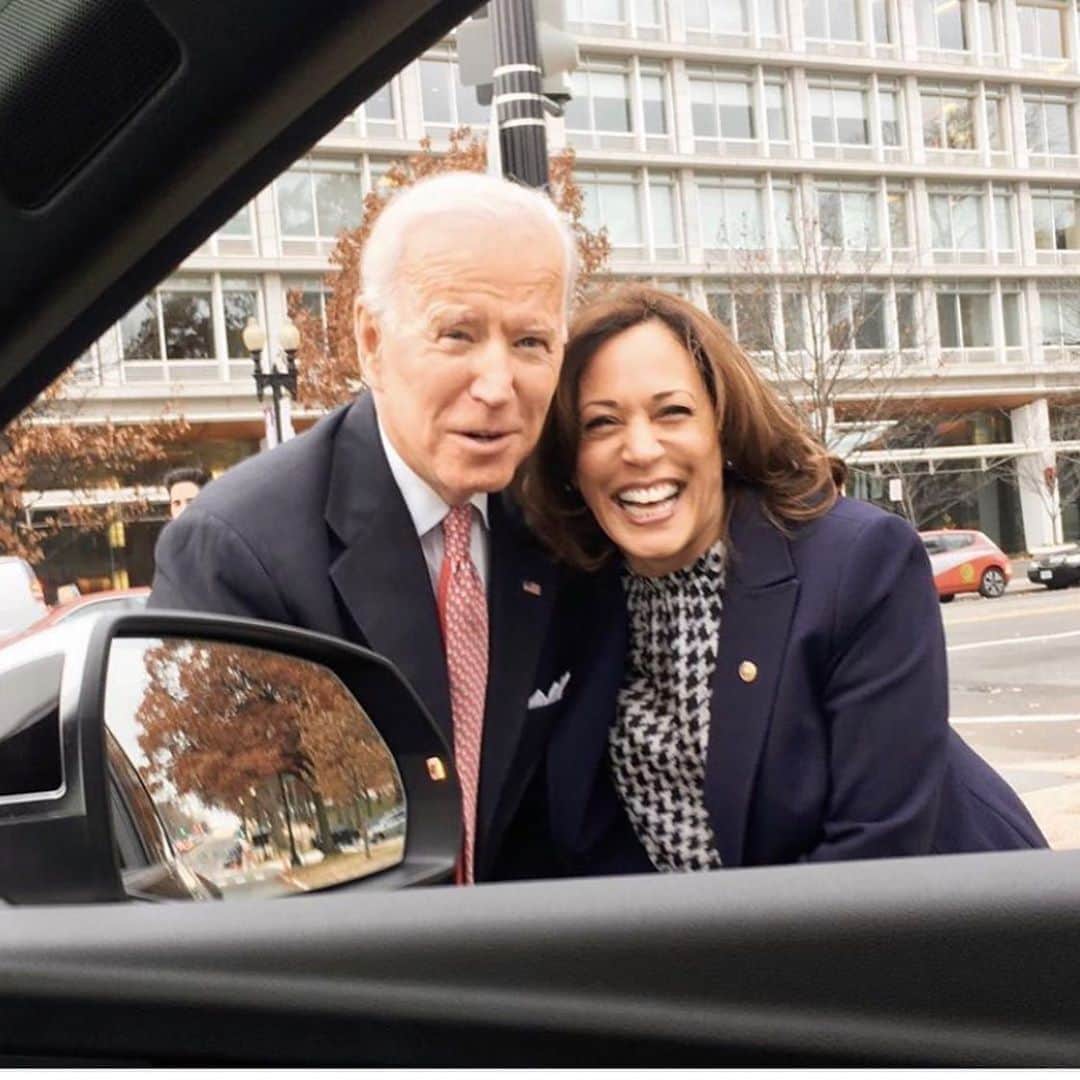 Camden Scottのインスタグラム：「MY PRESIDENT!!!!!💙🇺🇸 and I am so honored to say Madam Vice President!」