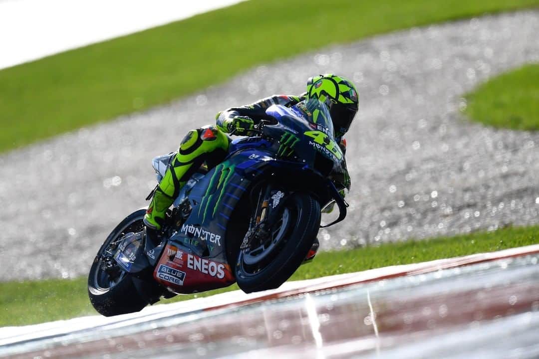 YamahaMotoGPさんのインスタグラム写真 - (YamahaMotoGPInstagram)「💬 @valeyellow46, #EuropeanGP Qualifying Result - P18:  "I felt good on the bike today, without any problems, but missing FP1 and FP2 is not easy, and also the conditions this afternoon were difficult. Anyway, I'm very happy I’m back."  #MonsterYamaha  #MotoGP」11月8日 3時08分 - yamahamotogp