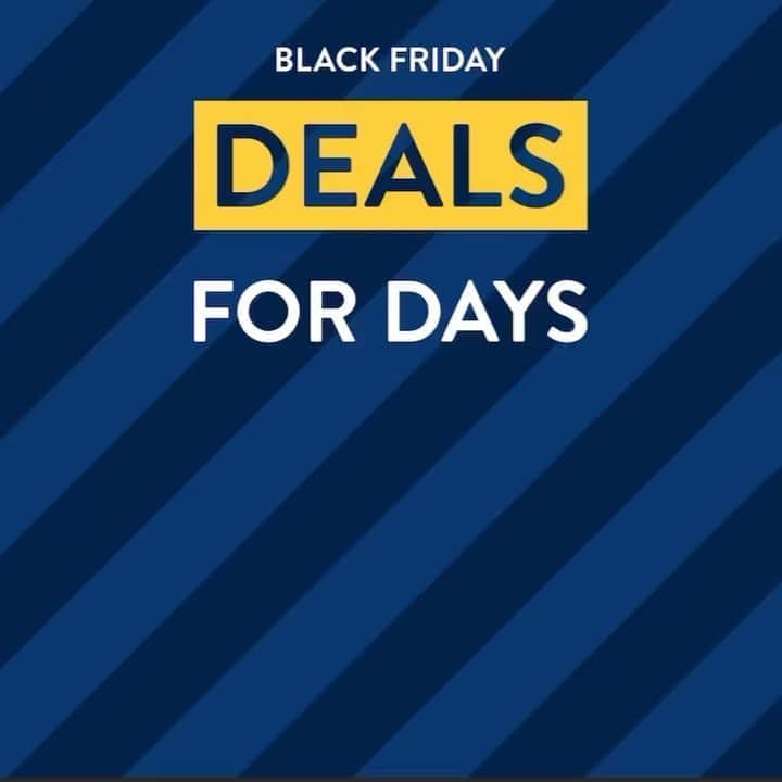 Wal-Mart Stores, Incのインスタグラム：「Wait, there are more super-hot Black Friday deals?! 🤔 😉 💁🏻‍♀️ Visit your local supercenter today to score savings on 💻, 👗, 🎮, and more of your faves!」