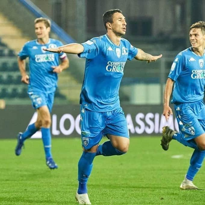 リデル・マトス・サントスのインスタグラム：「Felice per la vittoria e per il mio primo goal con l’@empoli_fc_official! Avanti cosi! 💪🏽  #EmpoliReggina #WorkHard #Goal #Football」