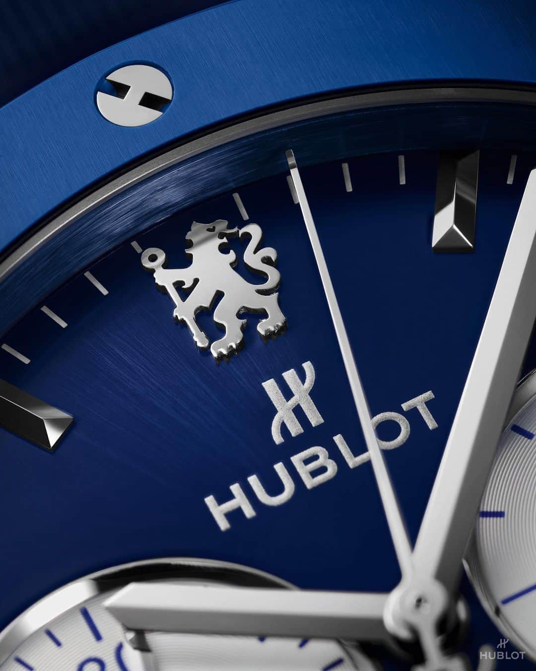 ウブロさんのインスタグラム写真 - (ウブロInstagram)「@ChelseaFC vs Sheffield 4-1! Keep the blue flag flying high! Congratulations #ChelseaFC on a great performance! #HublotLovesFootball #CFC #PremierLeague」11月8日 4時27分 - hublot